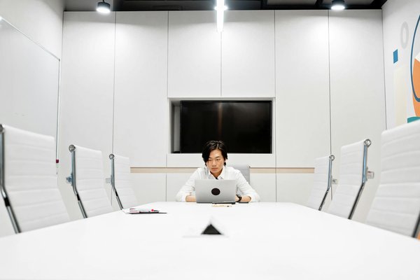 Comment choisir une salle de séminaire dans le var pour optimiser la réussite de vos événements professionnels